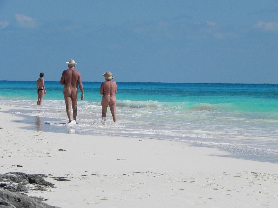 naturismus-artikel-positives-koerpergefuehl.jpg