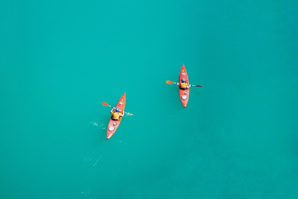 feel-good-positive-news-kayaking.jpg.f6097b4b78ade52626f9c830a5416f4a.jpg