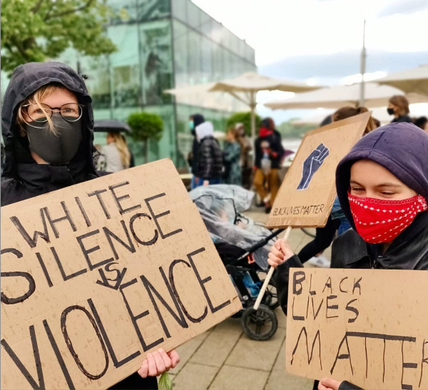 HerrBerta bei der BLM Demo in Hamburg.png