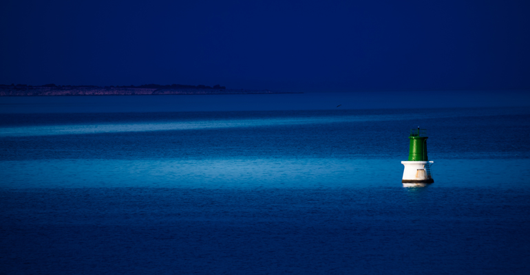 5 life lessons I learned sailing the world - happiness.org