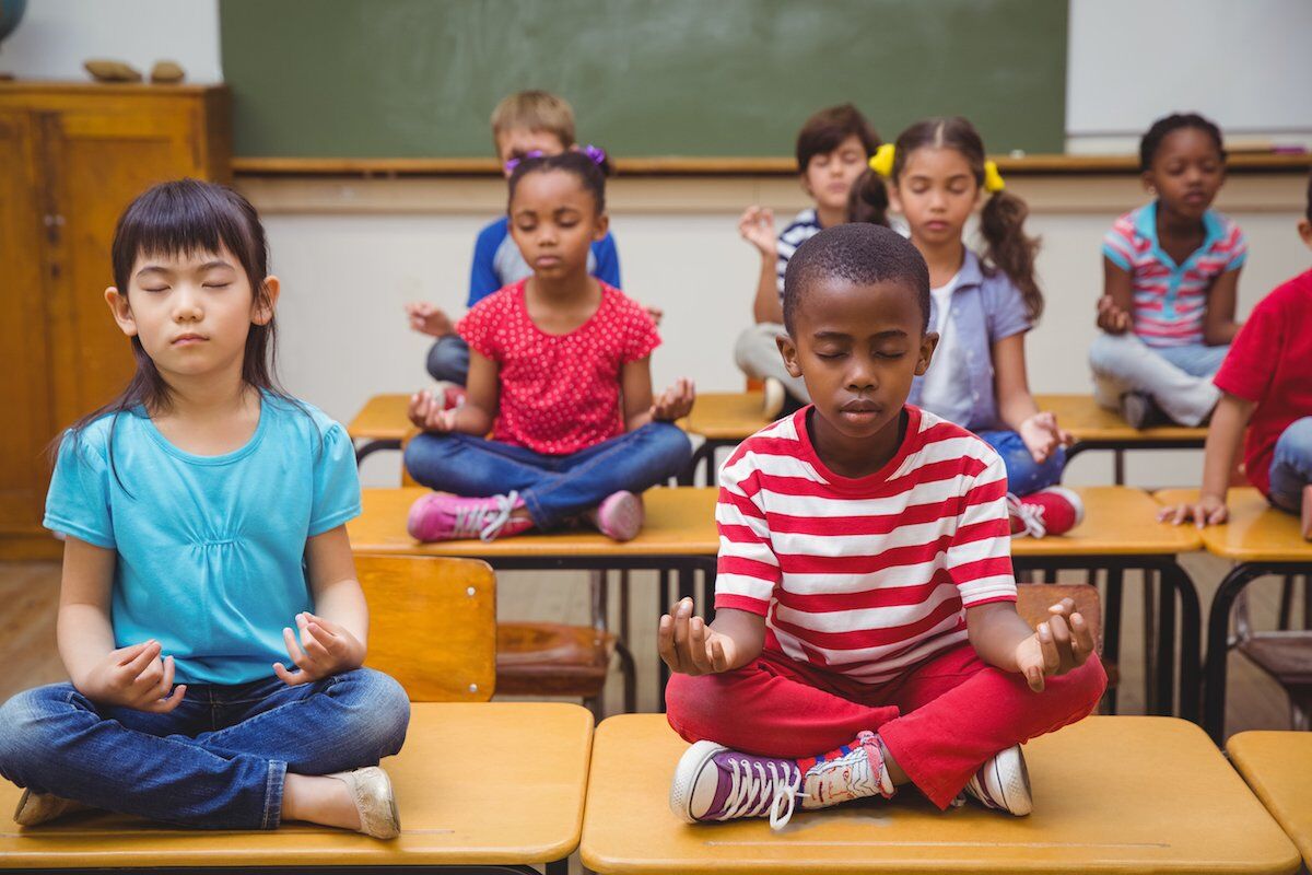 The Benefits of Meditation For Kids (and 3 Great Exercises to Practise Together)